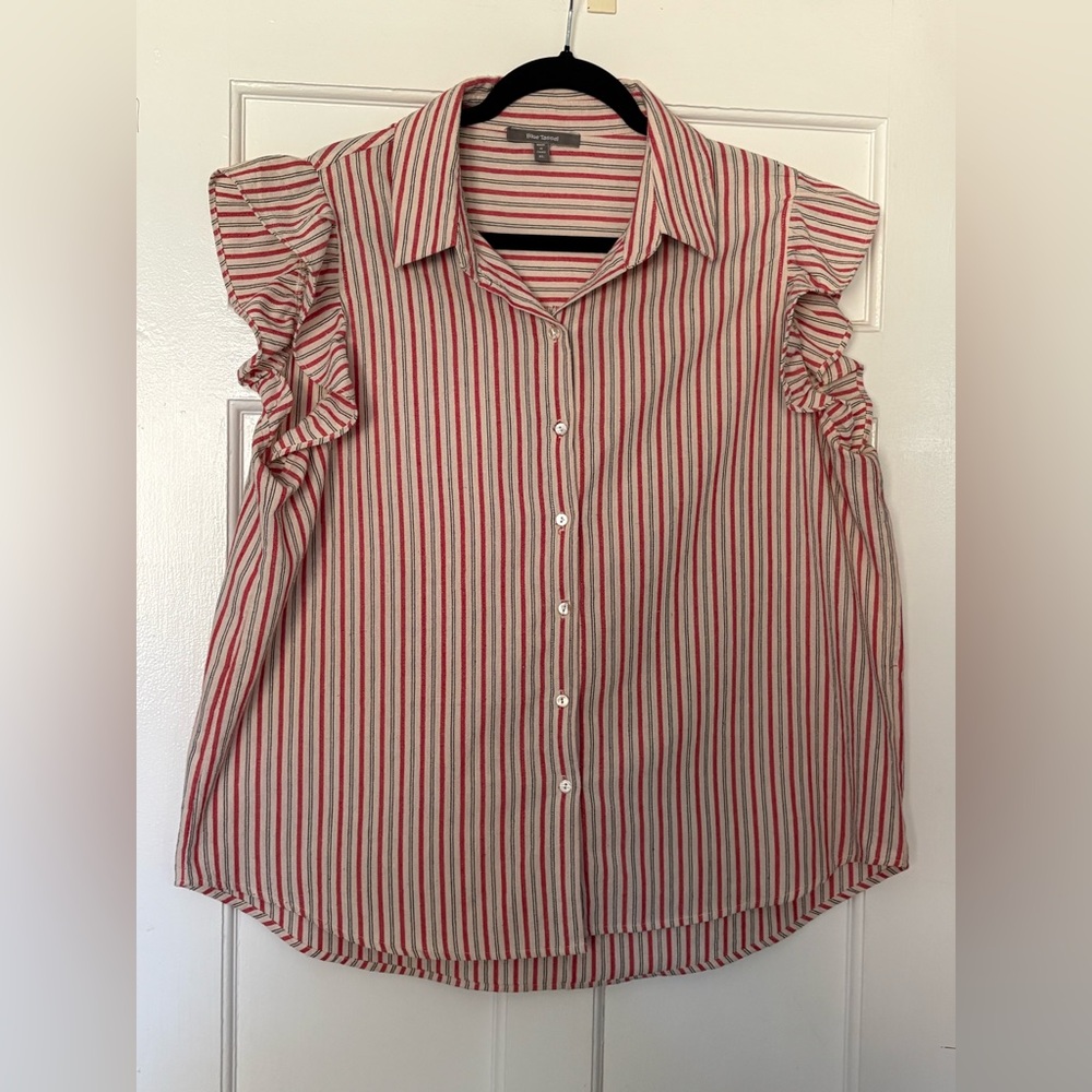 Sleeveless Ruffle-Shoulder Button-Front Blouse - Red Stripe